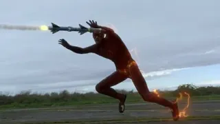 Barry treinando com mísseis para ser mais rápido (Dublado HD) The Flash 1x10