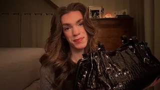 asmr what’s in my school bag 👜