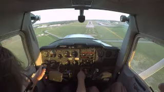 My First Landing (Cessna 152) - Into KAUS 17L