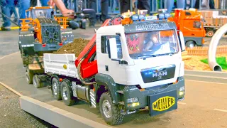 RC TRUCKS & CONSTRUCTION SITE MOMENTS, HEAVY HAULAGE RC TRUCK, RC LIEBHERR, GERMAN RC TOY COLLECTION