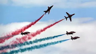 4Kᵁᴴᴰ The Red Arrows Royal Air Force Aerobatic Team Arrival & Rehearsal @ RIAT 2019