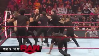 Strowman & Fury Brawling in the Ring / WWE RAW / October 7th, 2019