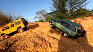 Land Rover D110 Camel Edition and Toyota Landcruiser 80 going offroad!