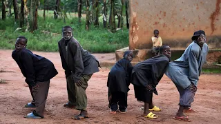 Happy New Year 2023 || African Kids Dancing Cough By Kizz Daniel