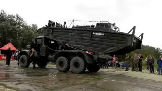 KrAZ 255B mit Bugsierboot BMK-T Pütnitz 2012