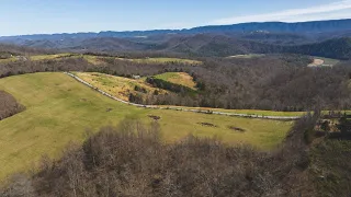 Large East Tn farm overlooking Beautiful Mtn Range