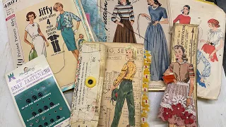 Unique ways to use #sewingpatterns in your #junkjournal  I Paper Dolls  I Beginner Friendly