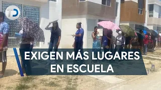 Primaria de Juárez, NL acepta a solo 10 alumnos en cada grado; madres exigen abrir más lugares