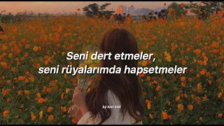 Madrigal || Seni Dert Etmeler - Sözleri (Lyrics)