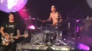 Blink-182 Whats My Age Again Live in Dallas Texas 2009