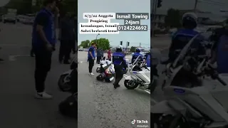 Anggota Pengiring,Perdana Menteri Malaysia,terlibat kemalangan jalan raya.首相の護衛が衝突した