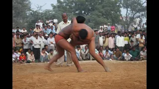 Panic Wrestling, Delhi Heroes Kushti with Wrestlling Coach Maha Singh Rao.