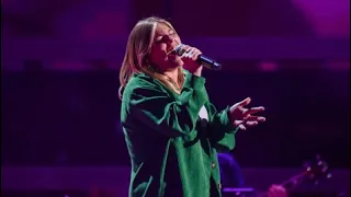Sarah Paschke - Nothing Breaks Like a Heart | The Voice 2022 (Germany) | Blind Auditions