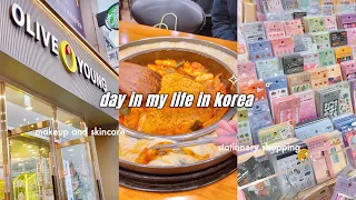 KOREA VLOG 🕊️ exploring ARTBOX & Olive Young | makeup, skincare & stationery shopping | yummy food