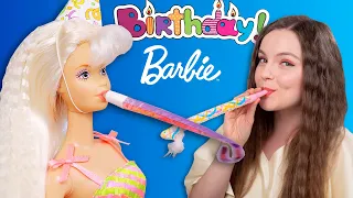 Барби ДУЕТ в дуделку и НАДУВАЕТ шарики😱 Birthday Party Barbie 1998: обзор и распаковка