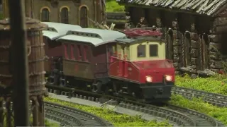 Holiday train show expands at New York Botanical Garden