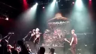 Edge of a revolution -Nickelback live in La