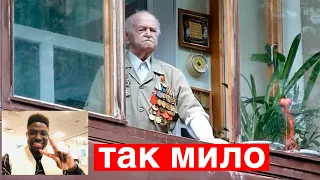 Parade under the sergeant's Windows! The military personally congratulated veterans on Victory Day