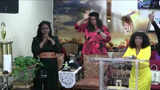 Testimony of God's deliverance, Evang  Julie Jackson