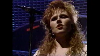 T'Pau 2-12-88 late night TV performance