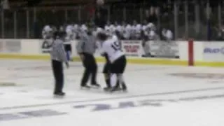 Fresno Monsters Gunner White dropping the gloves with Valencia Flyers Alex Descheneaux