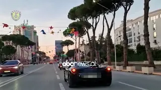 Na fal o Ferrari se po të lëmë peng","mbreti" i TikTokut "sfidon" shpejtësinë dhe lëviz mbi 300km/h