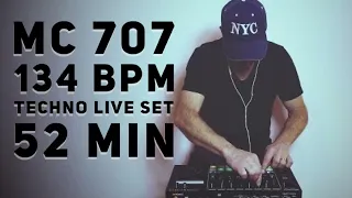 Alex Fain performance live ( long jam techno 134 bpm )with #mc707