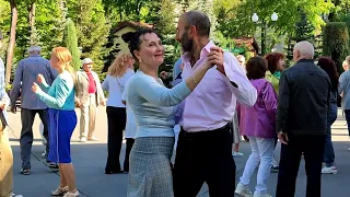 ПОЧЕМУ СУДЬБА ДРУГИМ УЛЫБАЕТСЯ ! 2024 #dance #retrodancing #танцы #music