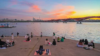 Sunset Flows Along The Water Of The Hangang Park | Walking Tour 4K HDR