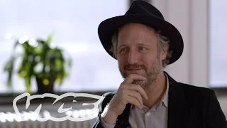 VICE Talks Film with '20th Century Women' Director Mike Mills