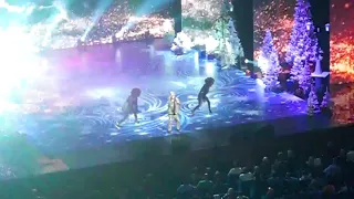 . Шура - Холодная луна. Концерт Новый Год на НТВ 2018 в Кремле 15.10.2017