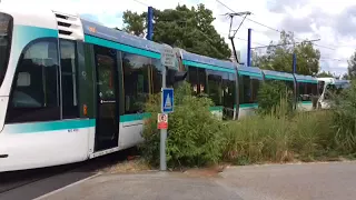 Tramway T2 à Saint-Cloud et à Sèvres [Tramway d'Ile de France]