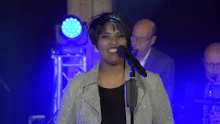 Du bist mein Kompass - Sarah-Jane (Live Concert)