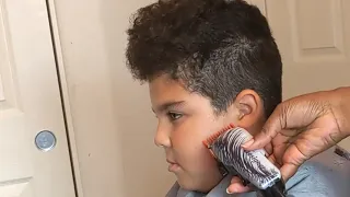 HOW TO DO AN EASY FADE HAIRCUT. 3, 2, 1 FADE.