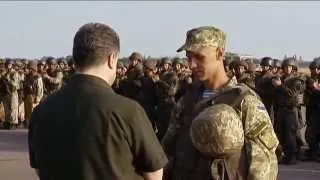 Poroshenko in Mariupol: Ukrainian President vows to protect port city from Russian army attack