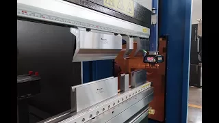 ACCURL 4 Axis CNC Press Brake 250 ton 4000mm with Delem DA58T 2D Graphical WILSON Hydraulic Clamp