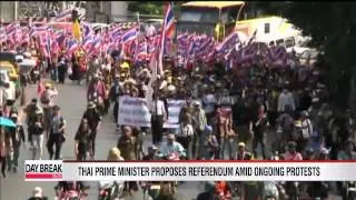 Thai Prime Minister proposes referendum; Thai opposition party resigns from parliament