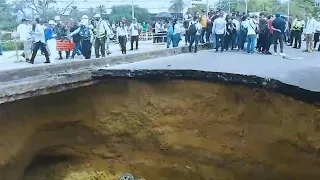 Cuatro muertos en Colombia por colapso de puente cerca de Barranquilla | AFP