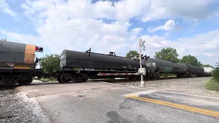 Eastbound and Westbound CSX trains meet with 3 sd70s