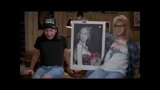 Schwing Chapiteau Wayne's World