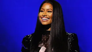 Nicki Minaj Did it on em & beez in the trap live at Tidal