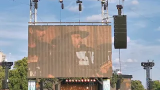 Neil Young Hyde Park 2019 Throw Your Hatred Down
