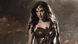 Wonder Woman Costume Breakdown - Comic Con 2014