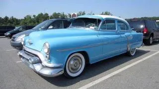 1953 Oldsmobile Rocket 88 Start Up, Exhaust, and In Depth Tour