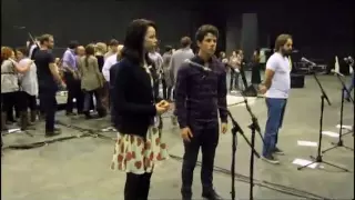 Les Miserables 25th Anniversary Special Edition - Behind The Scenes At Rehearsals