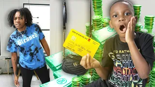 Boy STEAL MOM CREDIT CARD To Buy Games On ROBLOX, Instantly Regrets It