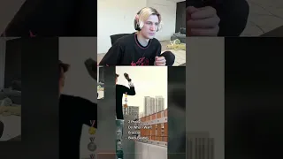 xQc reacts to BEST 2016 Rap songs... 😭