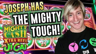 The King of Mighty Cash Shows Us How It's Done!