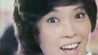 1976年（昭和51年）3月のCM。おまけつき。Japanese TV commercials