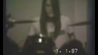 Nirvana - 03 About A Girl (Aberdeen WA Rehearsals '88)